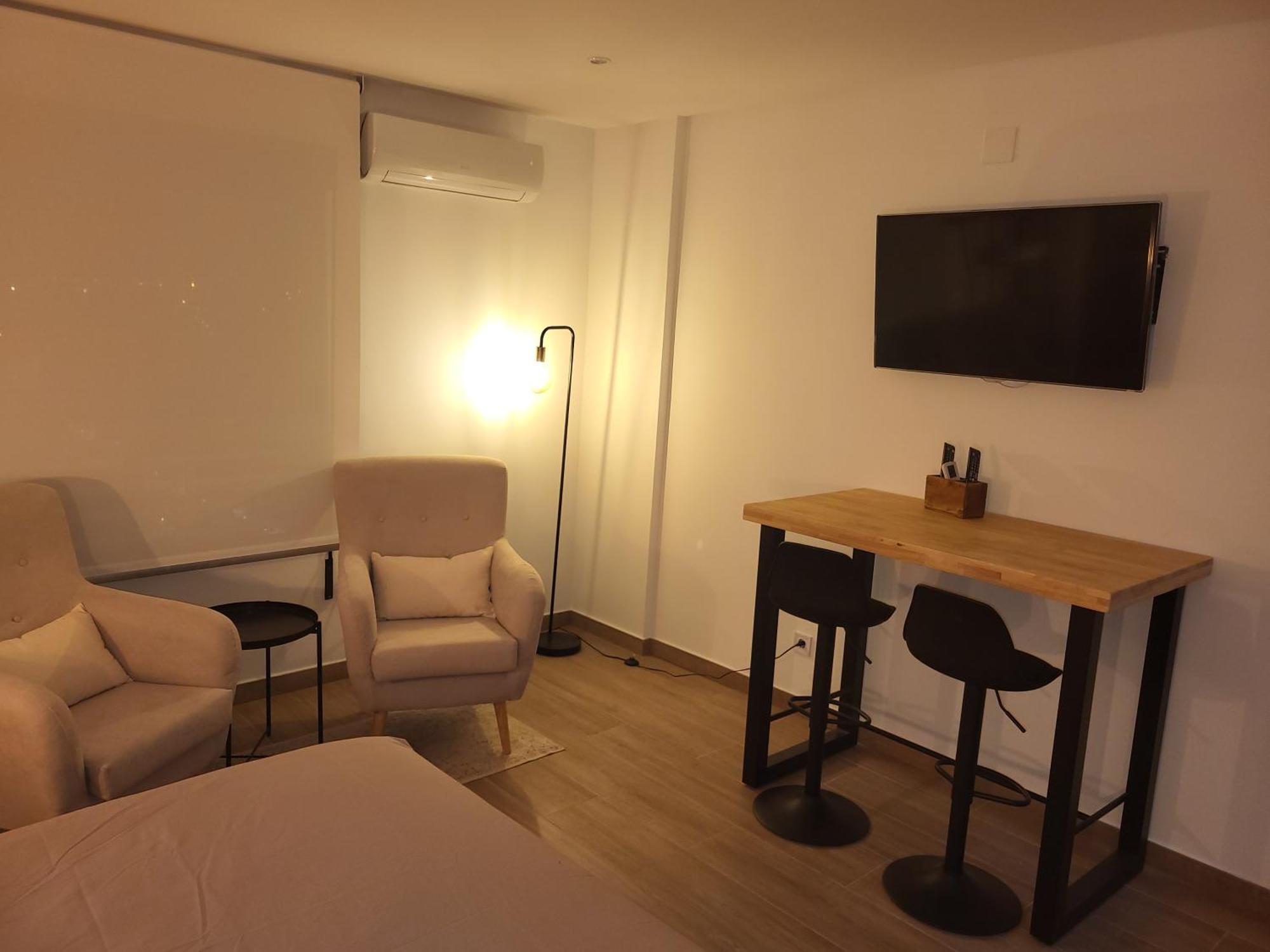 Charming Studio In The Center Of The City Apartamento Pleno Centro De Alicante Luaran gambar