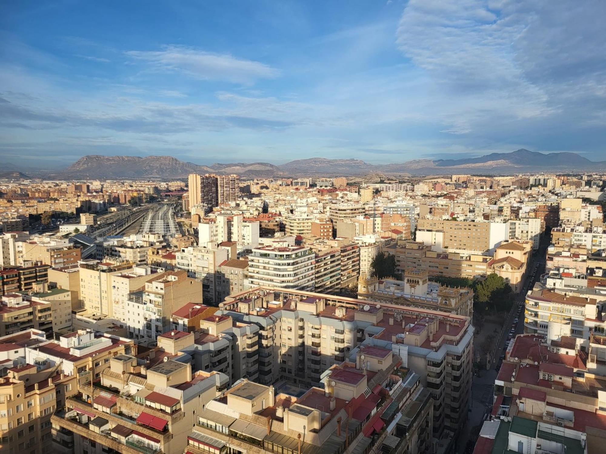 Charming Studio In The Center Of The City Apartamento Pleno Centro De Alicante Luaran gambar